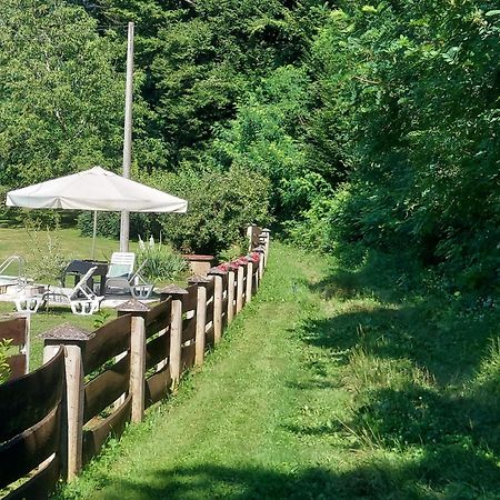 Villa Kuca Za Odmor Mazuran Karlovac Esterno foto