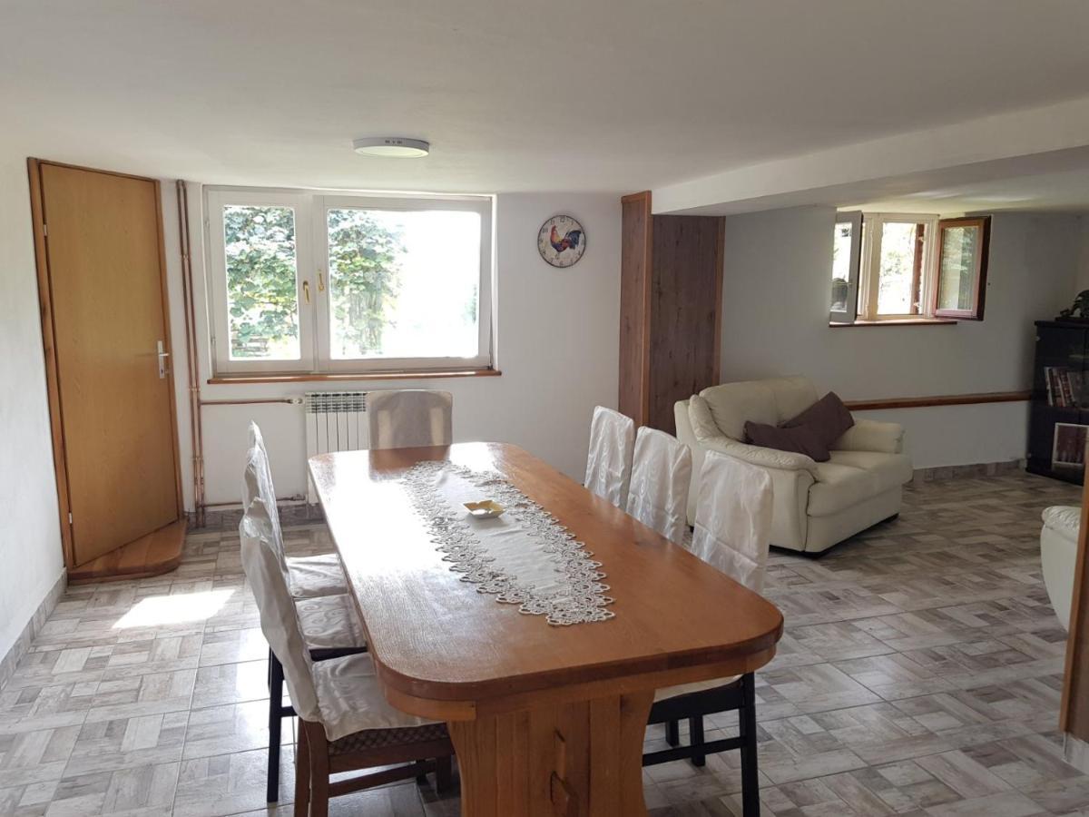 Villa Kuca Za Odmor Mazuran Karlovac Esterno foto