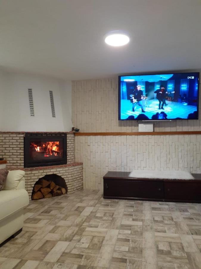 Villa Kuca Za Odmor Mazuran Karlovac Esterno foto