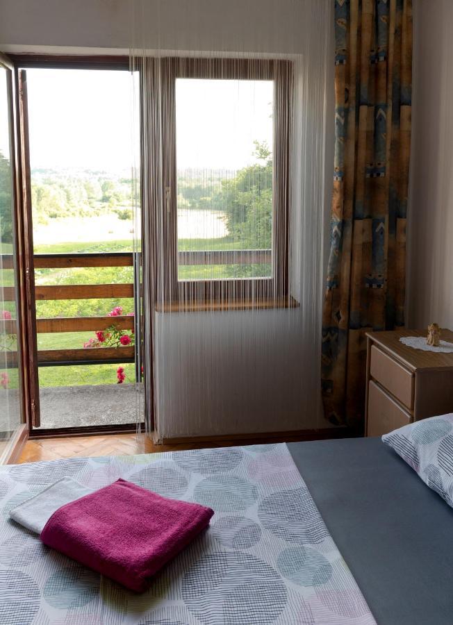 Villa Kuca Za Odmor Mazuran Karlovac Esterno foto