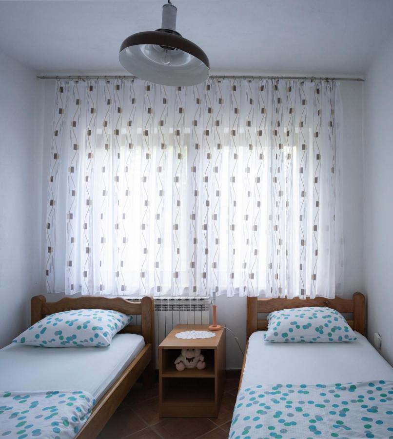 Villa Kuca Za Odmor Mazuran Karlovac Esterno foto