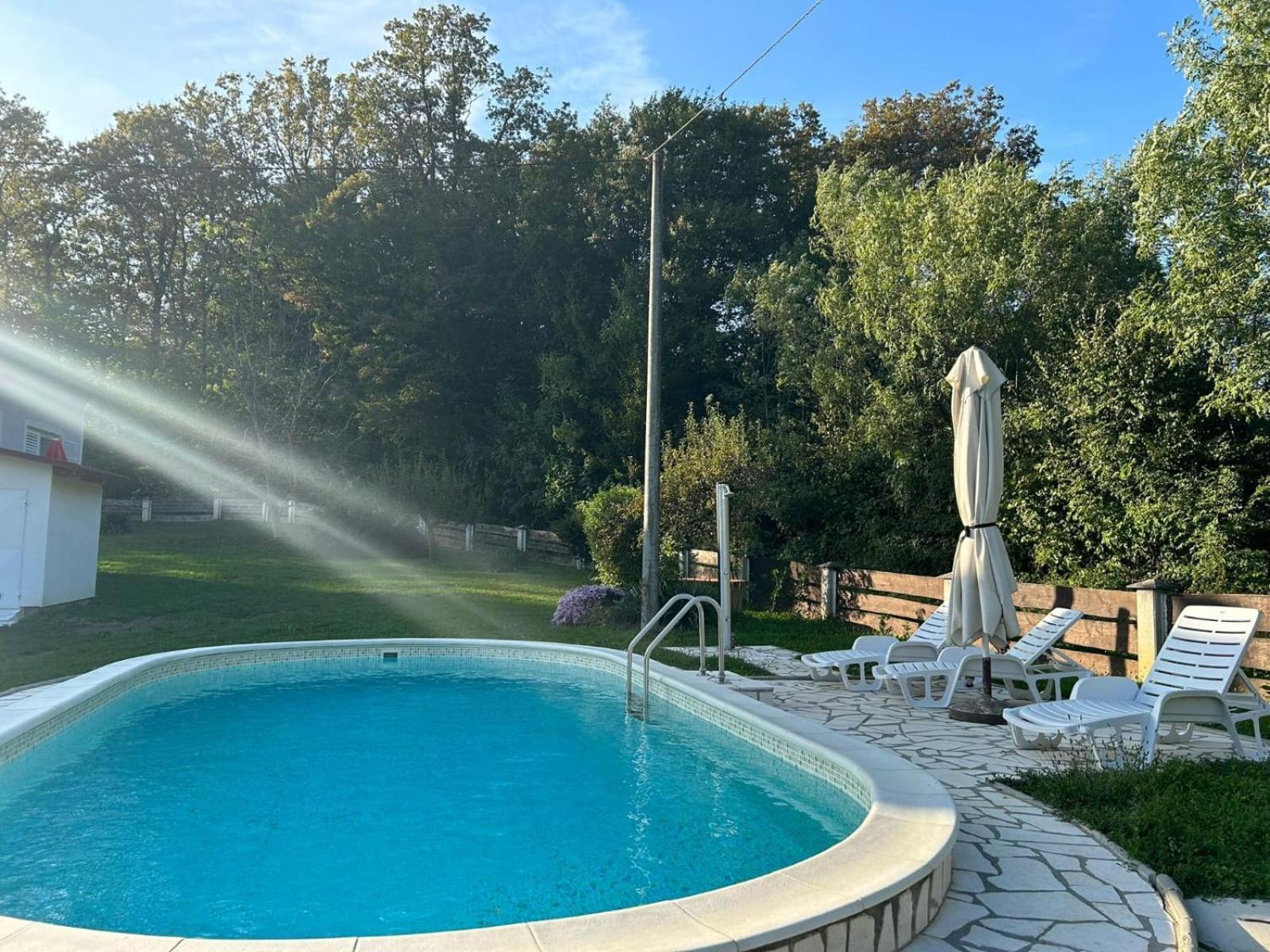 Villa Kuca Za Odmor Mazuran Karlovac Esterno foto