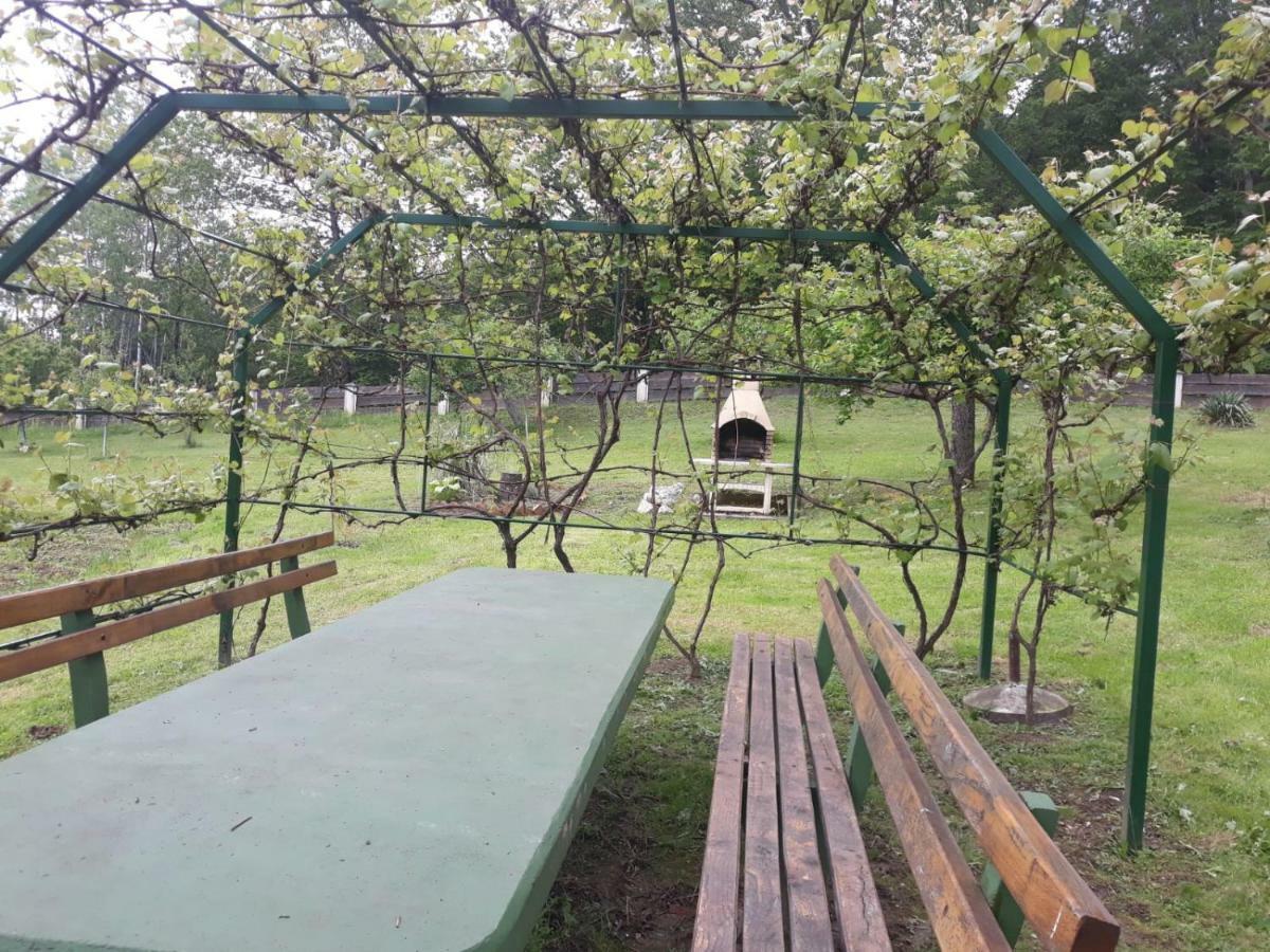 Villa Kuca Za Odmor Mazuran Karlovac Esterno foto